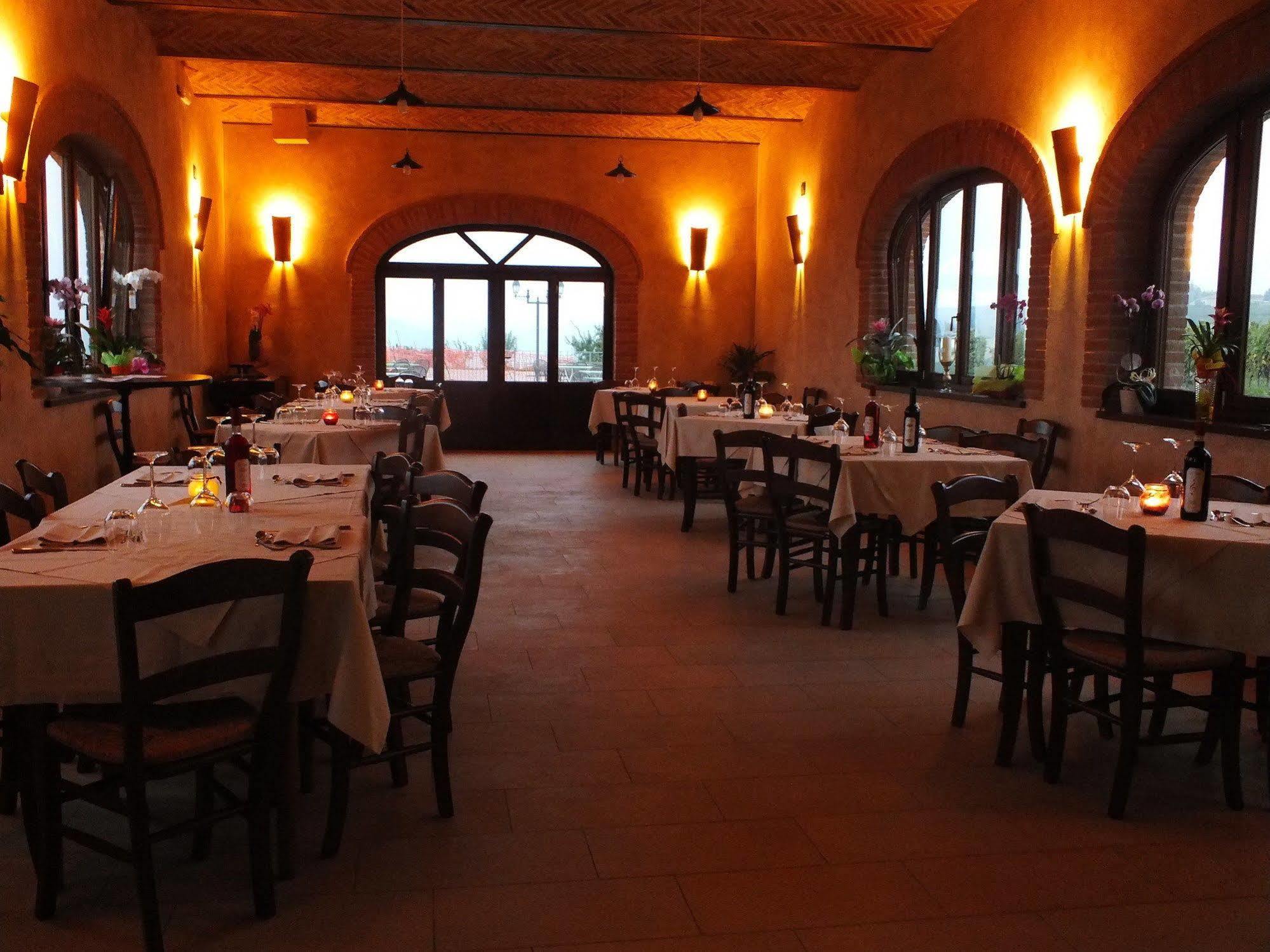 Enolocanda Del Tufo Dogliani Exterior foto